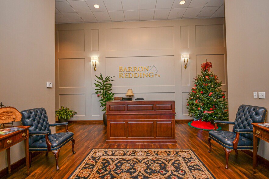 More Photos Of 220 Mckenzie Ave, Panama City Office For Sale