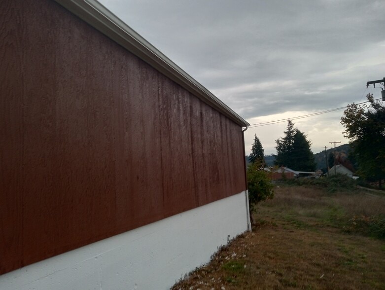 More Photos Of 80304 Old Lorane Hwy, Eugene Lodge Meeting Hall For Sale