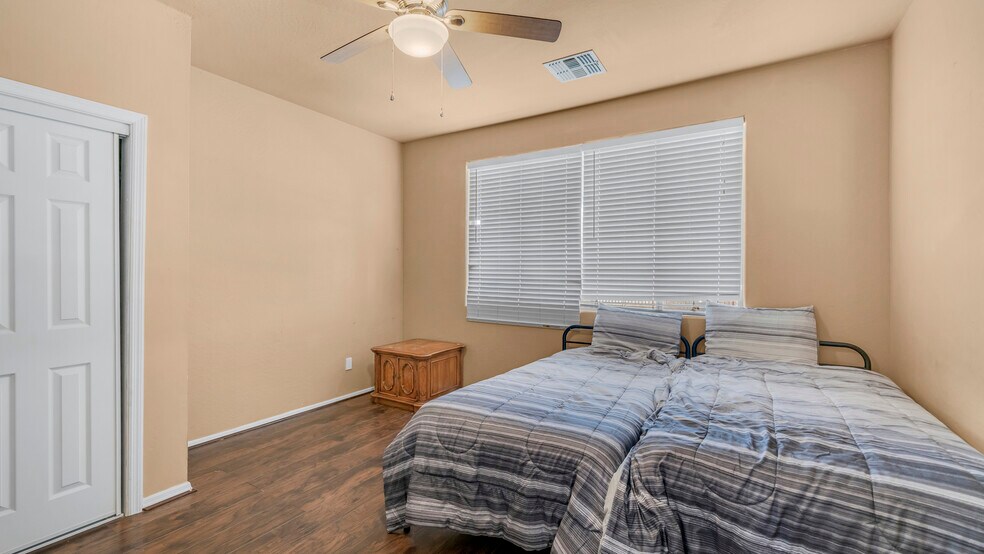 More Photos Of 5911 S 55th Dr, Laveen Assisted Living For Lease