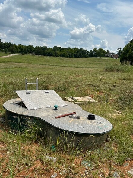 More Photos Of 55 Manchester Blvd, Lebanon Land For Sale