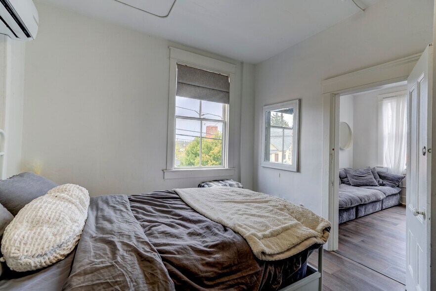 More Photos Of 215 E Willis St, Prescott Apartments For Sale