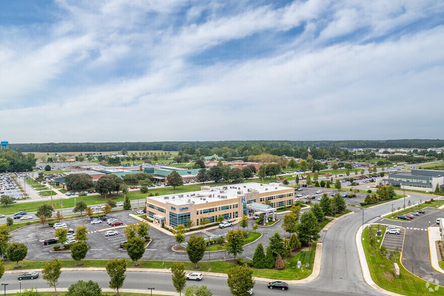 More Photos Of 21635 Biden Ave, Georgetown Medical For Lease