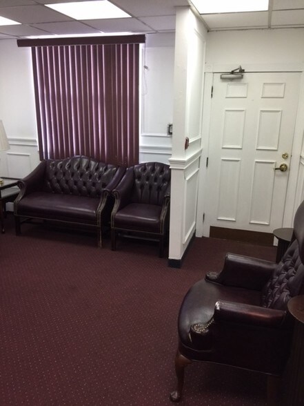 More Photos Of 714-720 Broadway, Paterson Medical For Lease