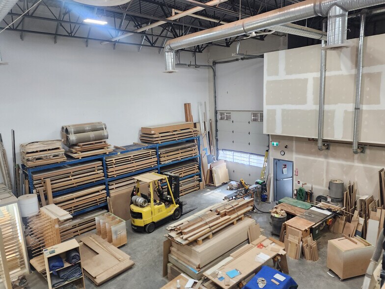 More Photos Of 7252 River Pl, Mission Warehouse For Sale