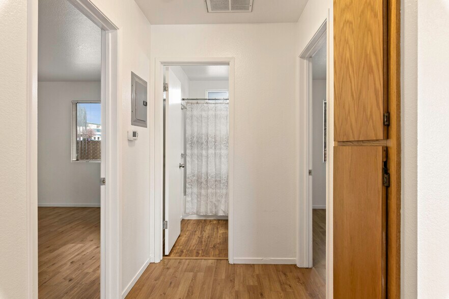 More Photos Of 9747 Winchester St, Lower Lake Apartments For Sale