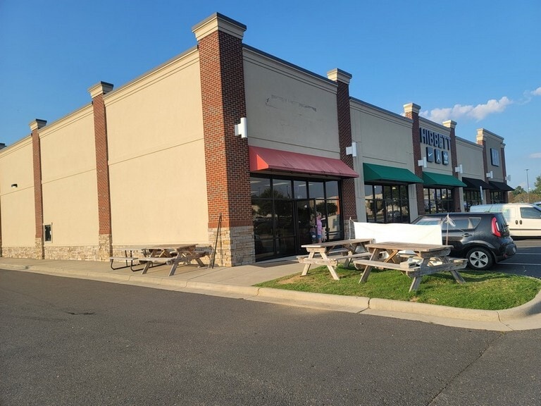 More Photos Of 730 Leonard, Albemarle Unknown For Lease