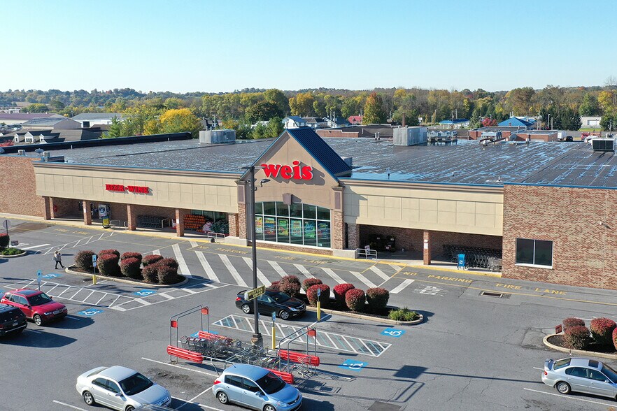 More Photos Of 127-133 Doe Run Rd, Manheim Unknown For Lease