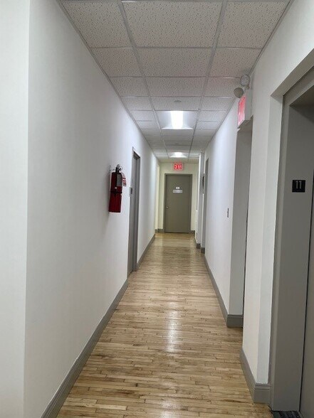 More Photos Of 143 W 29th St, New York Loft Creative Space For Lease
