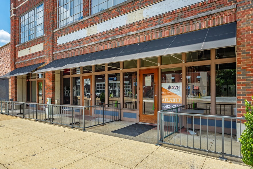 More Photos Of 420 Broad St, Chattanooga Storefront For Lease
