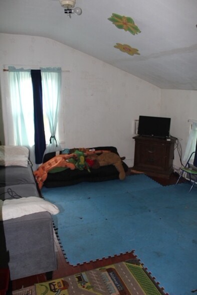 More Photos Of ,  Unknown For Sale