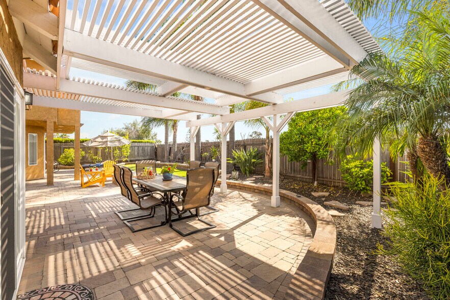 More Photos Of 1909 Cheyenne Cir, Oceanside Specialty For Sale