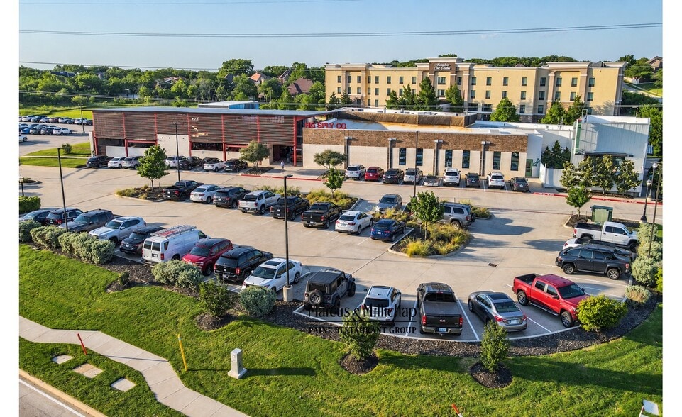 Primary Photo Of 2980 SH TX-114 Frontage Rd, Trophy Club Restaurant For Sale