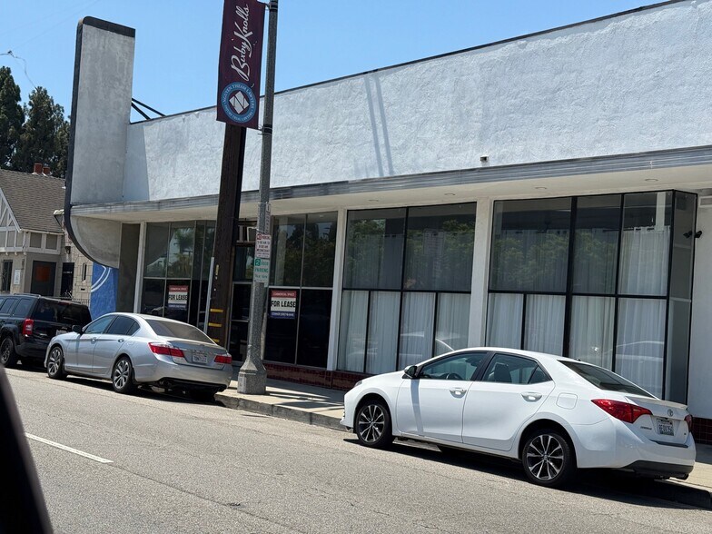 More Photos Of 3923-3925 Long Beach Blvd, Long Beach Storefront For Sale