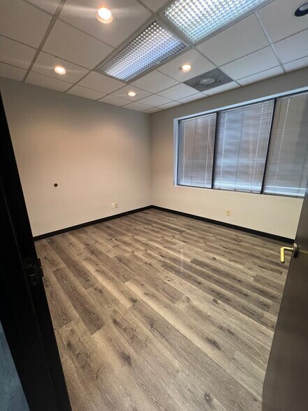 More Photos Of 2255 Cumberland Pky SE, Atlanta Coworking Space