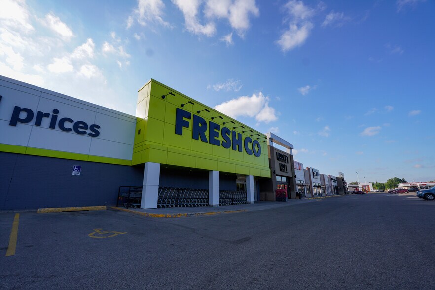 More Photos Of 2325 Preston Ave S, Saskatoon Unknown For Lease