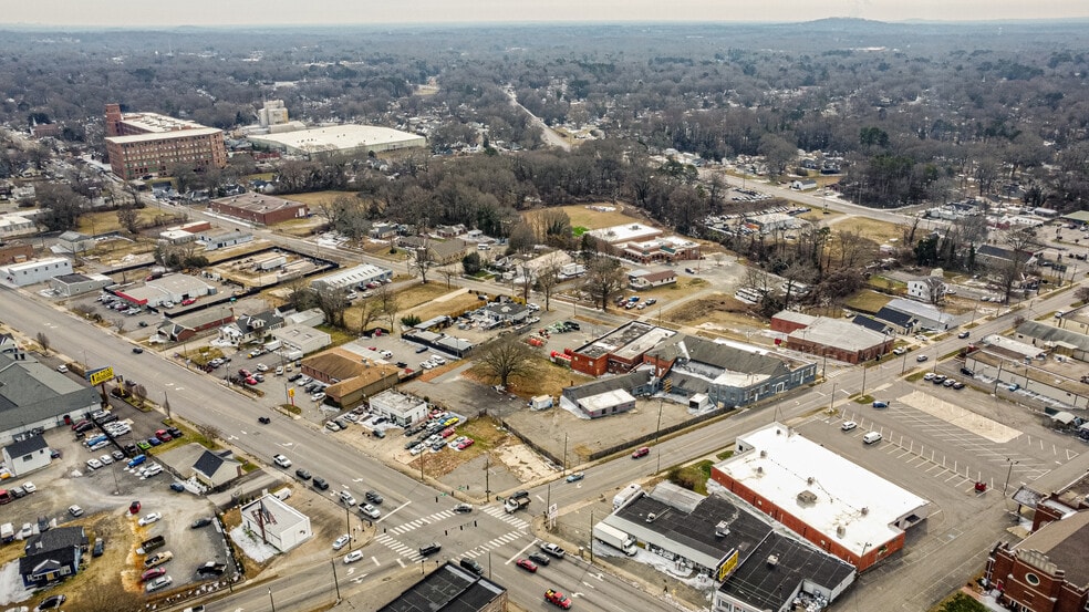 More Photos Of 226 S Linwood Rd, Gastonia Warehouse For Sale
