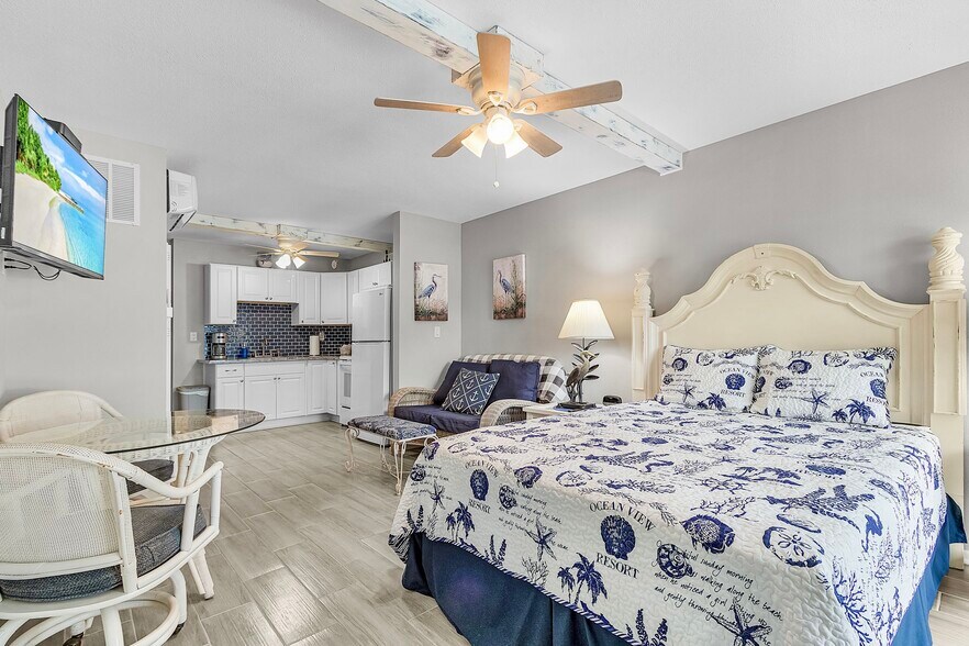 More Photos Of 3226 Stringfellow Rd, Saint James City Apartments For Sale