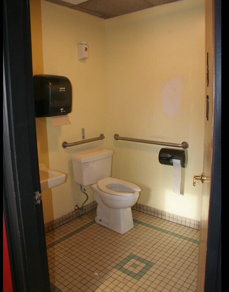 More Photos Of 774 Main St, Lyndonville Restaurant For Sale