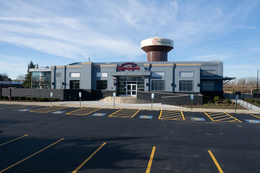 Primary Photo Of 700 N Milwaukee Ave, Wheeling Restaurant For Sale