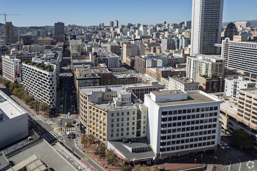 More Photos Of 938-940 Market St, San Francisco Storefront For Lease