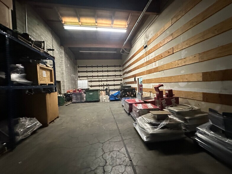 More Photos Of 315 S Michigan St, Aberdeen Office For Sale