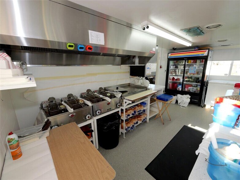 More Photos Of 50567 Us Highway 93, Polson Fast Food For Sale