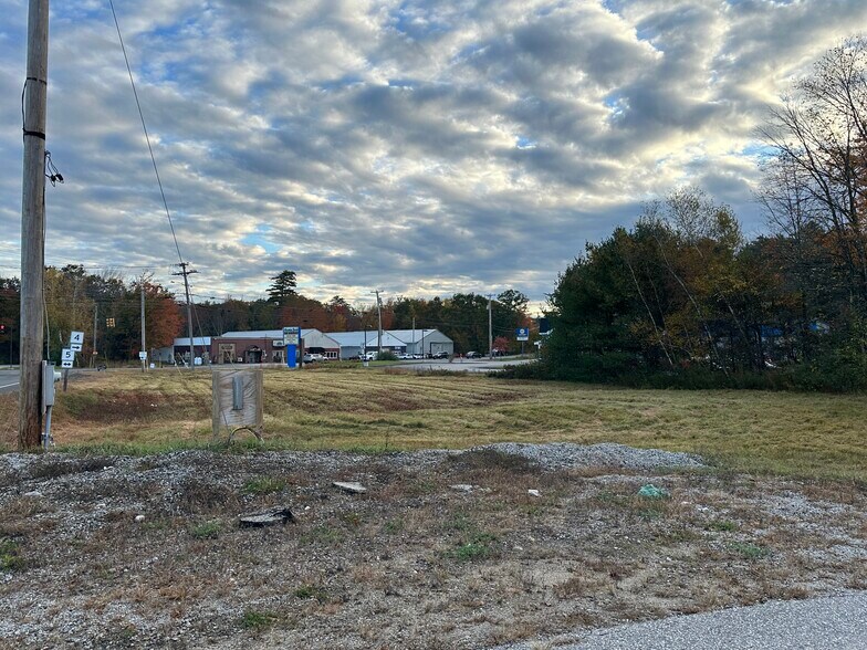 More Photos Of 262 Main st, East Waterboro General Retail For Sale