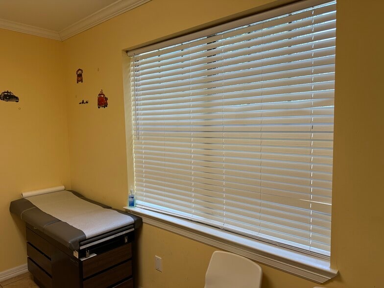 More Photos Of 4502 Riverstone Blvd, Missouri City Medical For Sale