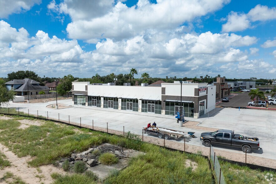 More Photos Of 4101 Pecan Blvd, McAllen General Retail For Lease