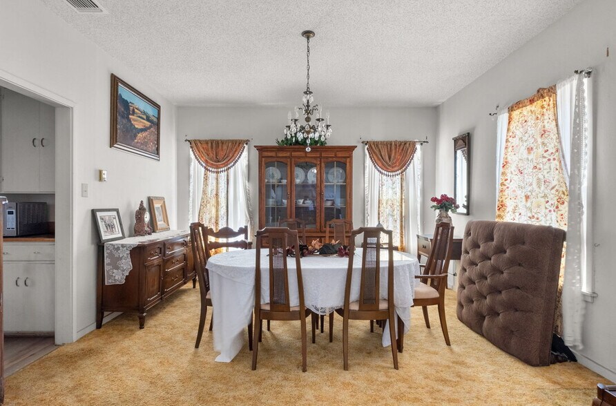 More Photos Of 4130 Aina Ln, San Antonio General Retail For Sale