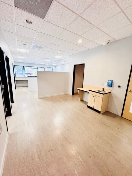 More Photos Of 588-590 Washington Blvd, Marina Del Rey Freestanding For Lease