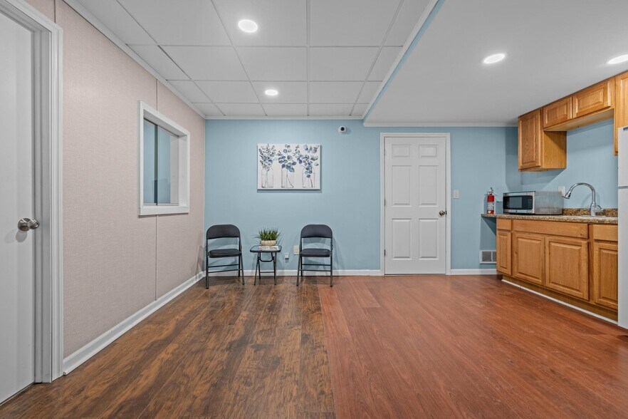 More Photos Of 26 Schmarbeck Ave, Buffalo Warehouse For Sale