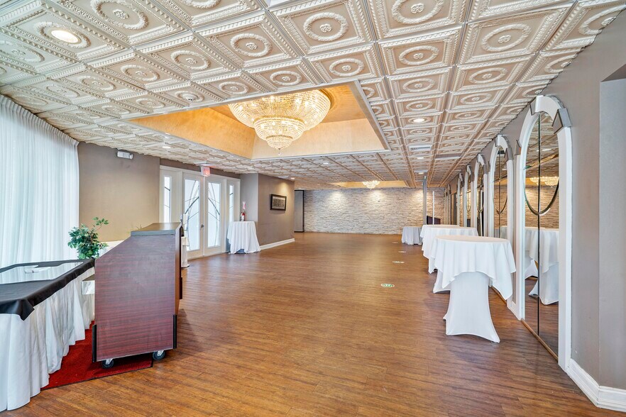 More Photos Of 1680 SE 3rd Ct, Deerfield Beach Loft Creative Space For Lease