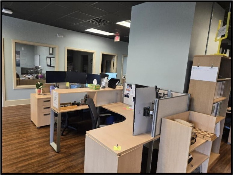More Photos Of 710 Military Cutoff Rd, Wilmington Medical For Sale