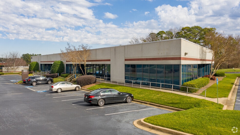 More Photos Of 3025 Breckinridge Blvd, Duluth Unknown For Lease