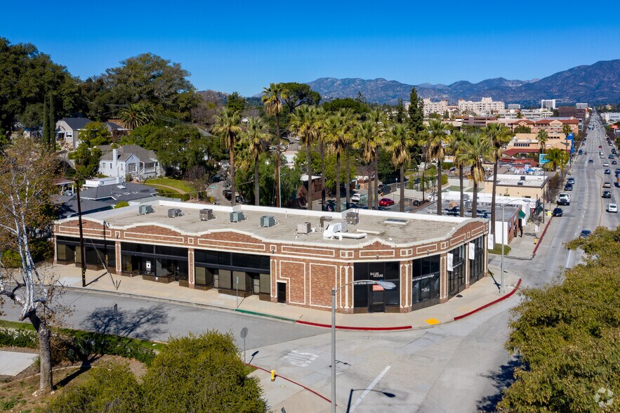 More Photos Of 1167-1169 S Fair Oaks Ave, Pasadena Storefront Retail Office For Lease