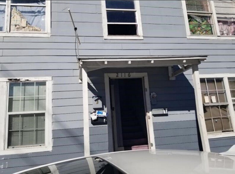 More Photos Of 2106 West St, Houston Apartments For Sale