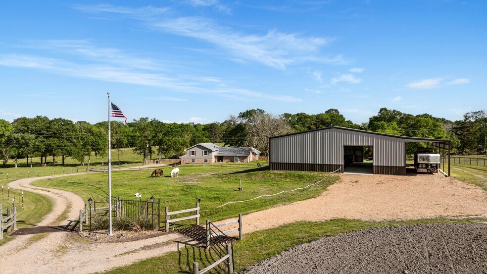 More Photos Of 2355 Jackson League Cir, Brenham Lodge Meeting Hall For Sale