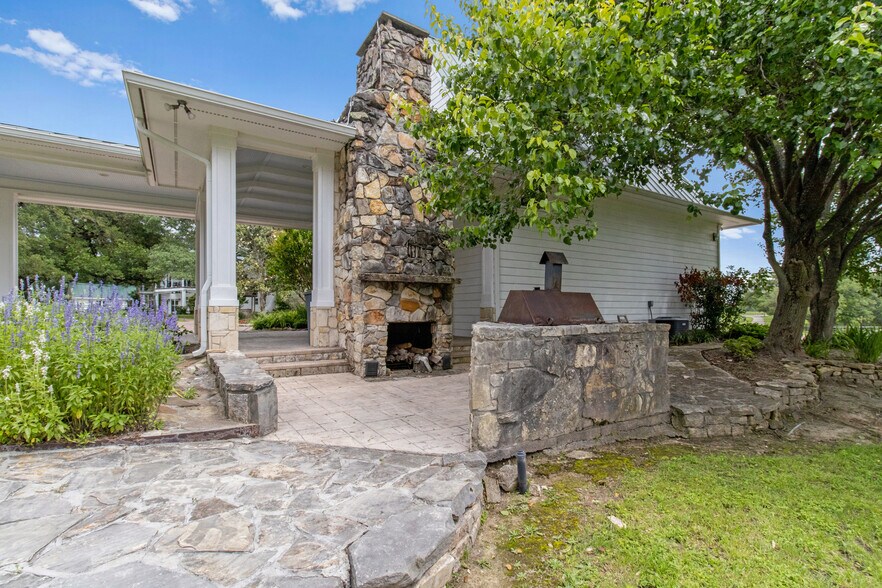 More Photos Of 1007 FM 390 E, Brenham Land For Sale