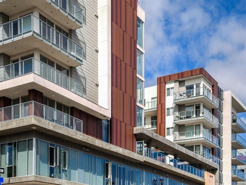 More Photos Of 1110 F St, San Diego Apartments For Lease