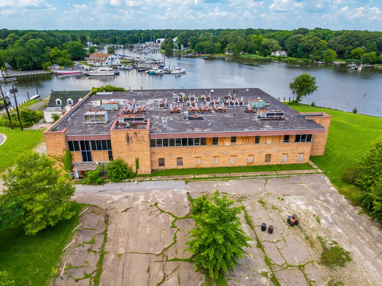 More Photos Of 4800 Atwell Rd, Shady Side Research And Development For Sale