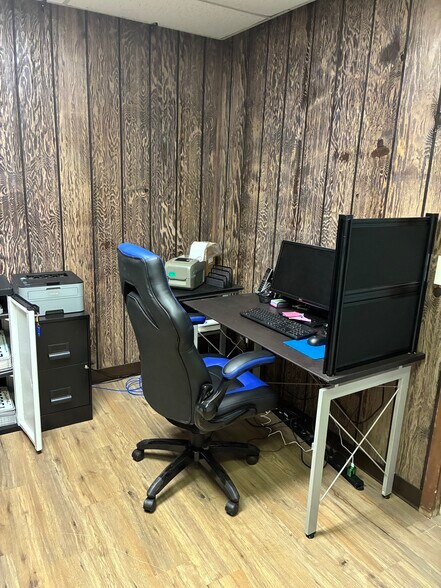 More Photos Of 5104 Mansfield Rd, Shreveport Office For Sale
