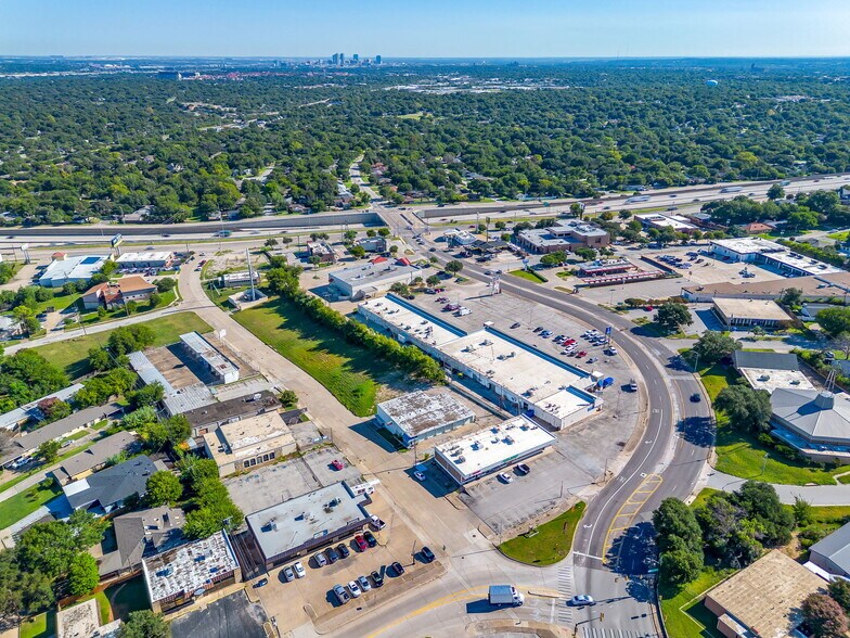 More Photos Of 5323-5325 Woodway Dr, Fort Worth General Retail For Sale