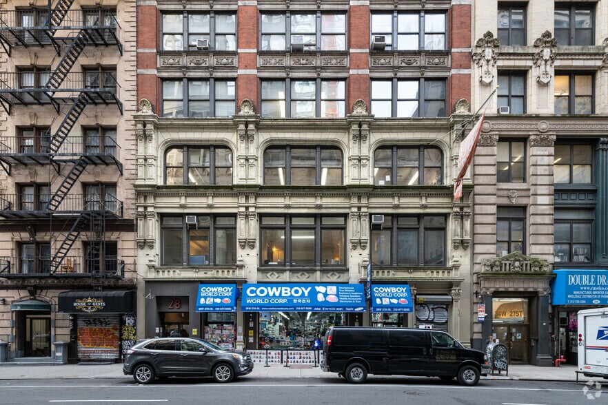 More Photos Of 28 W 27th St, New York Loft Creative Space For Lease