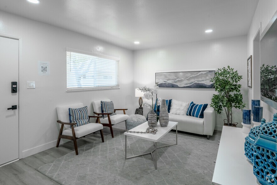 More Photos Of 870-899 S Philadelphia St, Anaheim Apartments For Sale