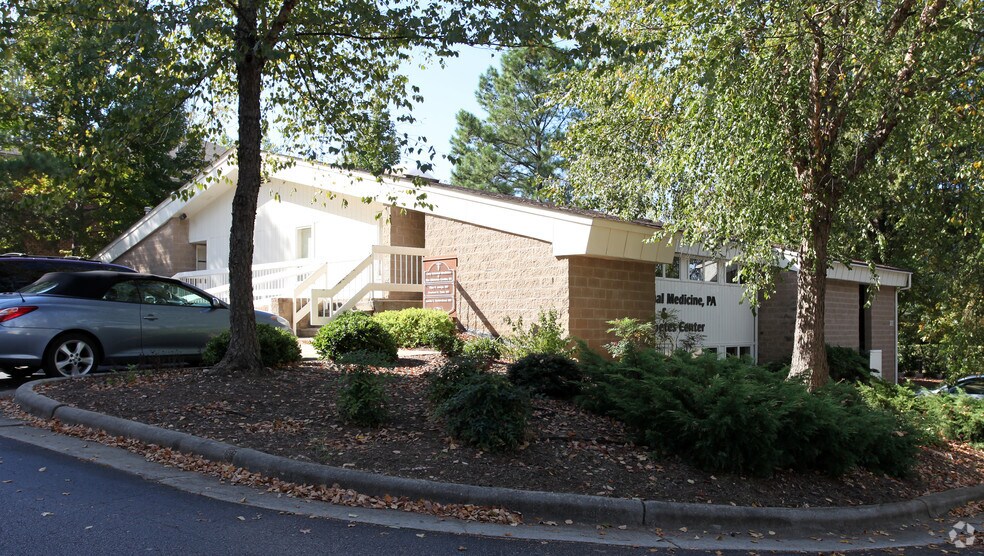 More Photos Of 103 Baines Ct, Cary Medical For Lease