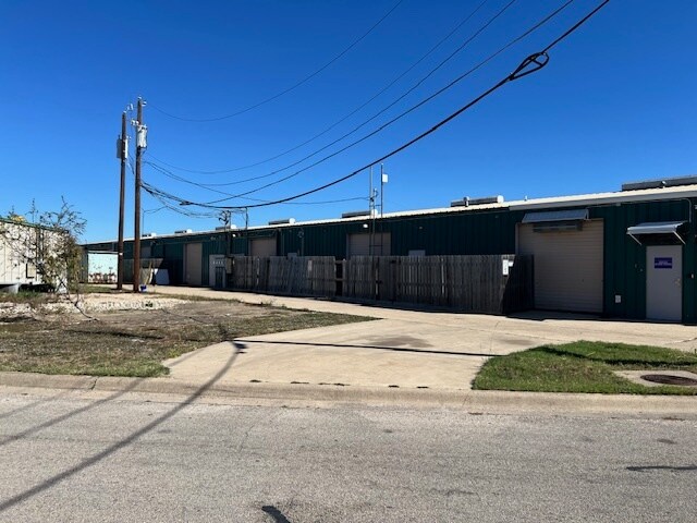 More Photos Of 5920 S General Bruce Dr, Temple Warehouse For Sale