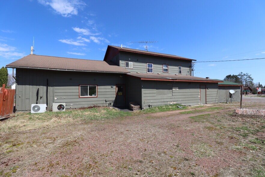 More Photos Of 22195 Highway 63, Grand View Storefront Retail Residential For Sale