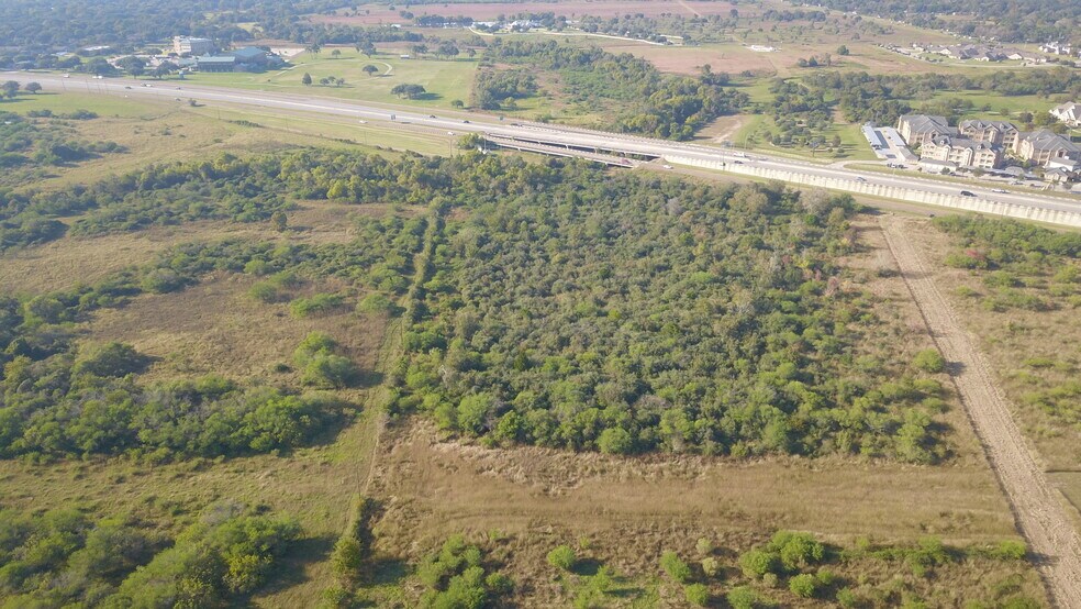 More Photos Of 00 Zac Lentz, Victoria Land For Sale