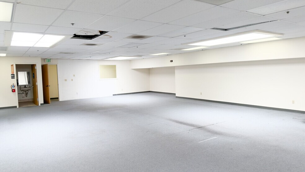 More Photos Of 2000-2036 Senter Rd, San Jose Warehouse For Lease